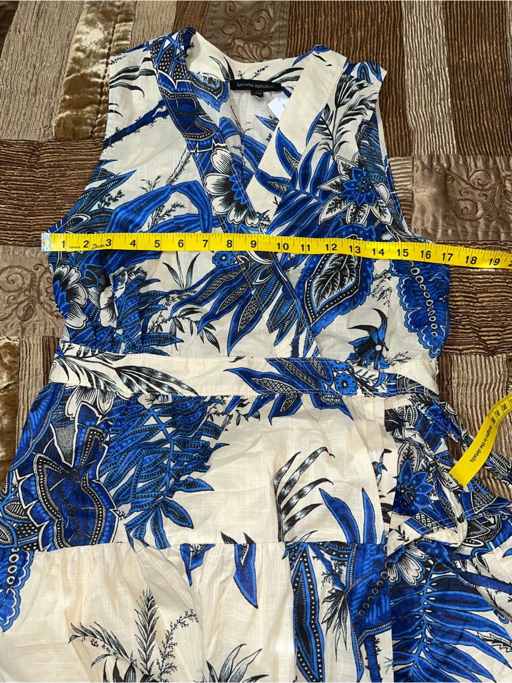 Banana Republic Blue & White Floral Wrap Mini Dress - Picture 4 of 7